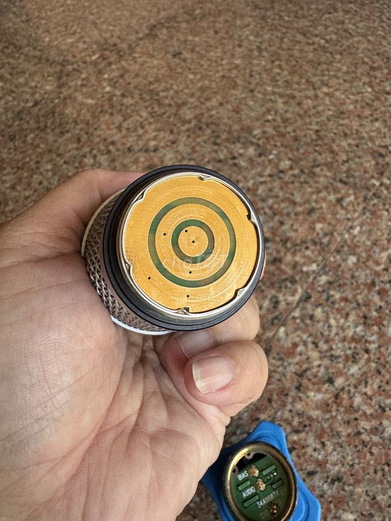 Фото 2: Продается комплект микрофонов Shure ULXP4 Mexico с головой Beta 87 оригинал