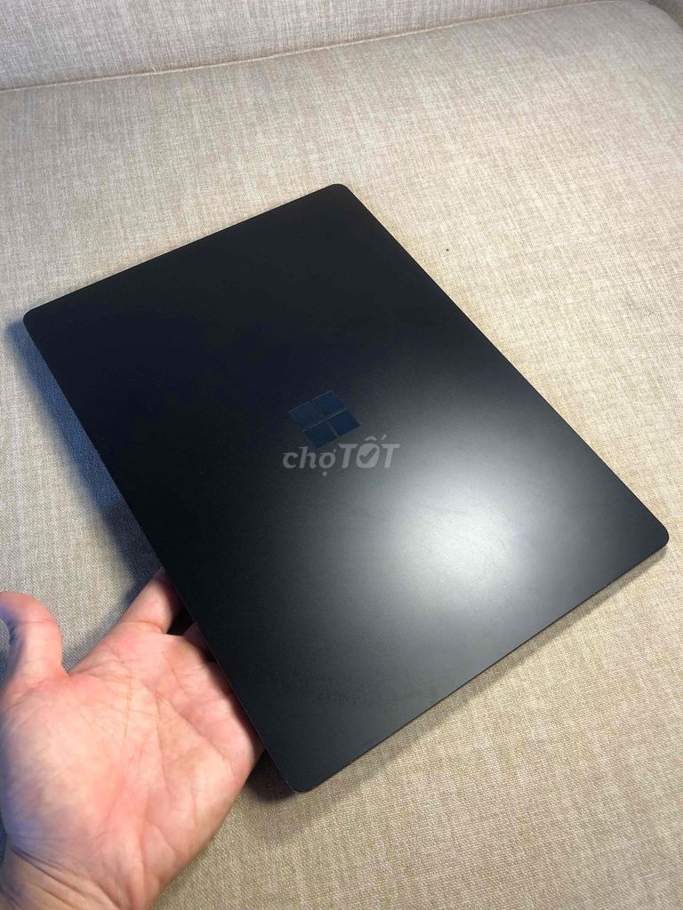 Фото 3: Surface Laptop 4