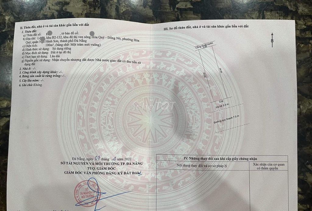 Собственник Нхи продает землю в Нам Хоа Суан, район Дам Сен, B2.132, цена 4 млрд