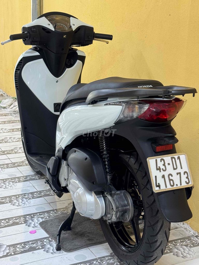 Фото 3: SH 125i đầu số 501 đời 2012 máy nguyên bản 43D1-416.73
