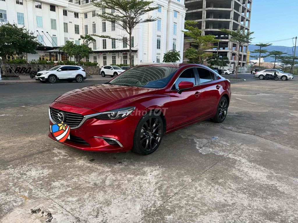 Mazda 6 2.0 Premium 2021 Красный кристалл