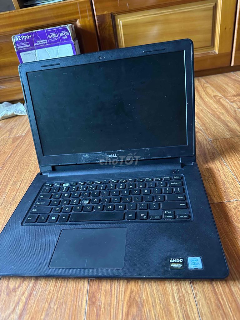 Dell Inspiron 14 i3-6006U 14 inch 4GB/256GB