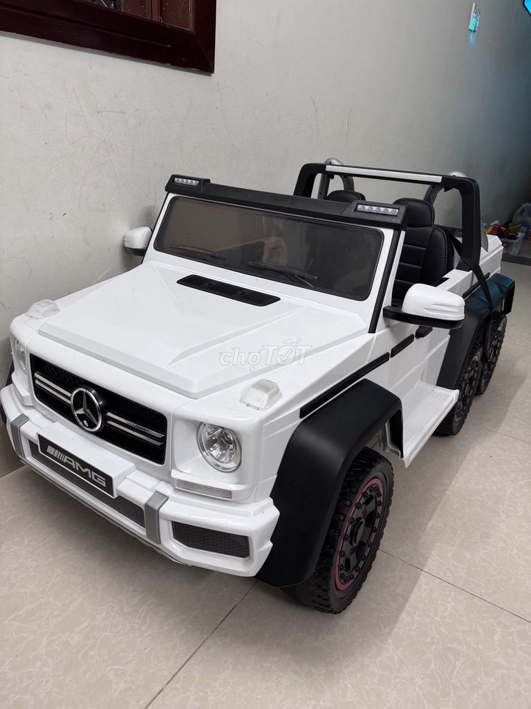 Детский электромобиль Mercedes-Benz G63 AMG Белый