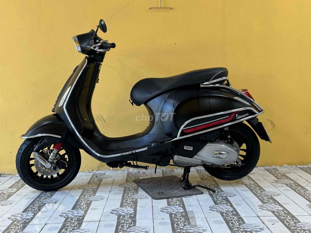 Vespa Sprint 2023, đèn lép 2 tần, ABS, máy iget