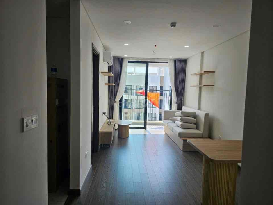 Сдается 2-комнатная квартира FPT Plaza 2, с полной мебелью, можно заезжать. Тел. 0905.31