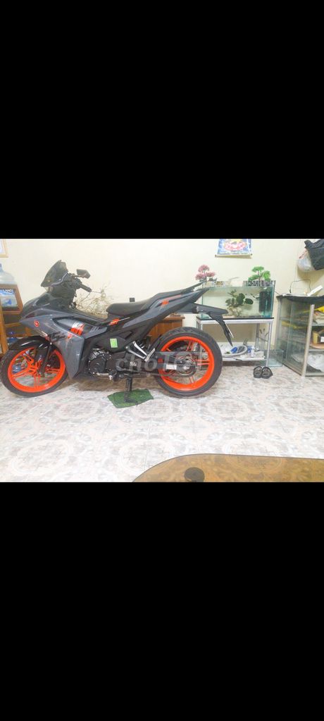 Yamaha Exciter 155 серый/оранжевый новый
