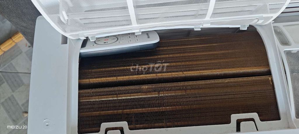 Кондиционер Hisense AS-10CR4RYDDJ02 1 HP R32 Белый