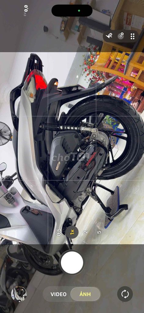Фото 3: Honda SH 125CBS 2017 серебристый 18000 км