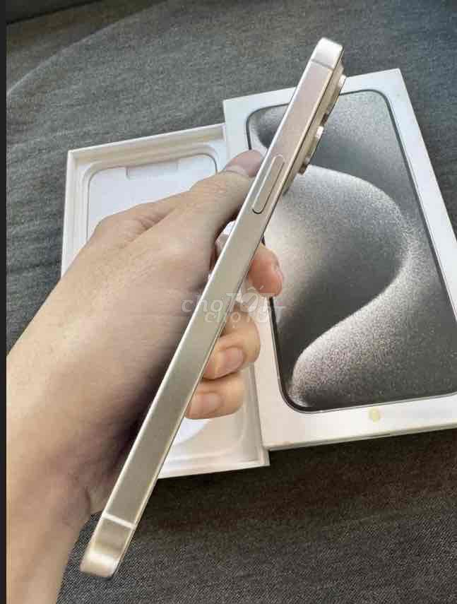 Фото 3: Apple iPhone 15 Pro Max 256GB Вьетнам Б/У