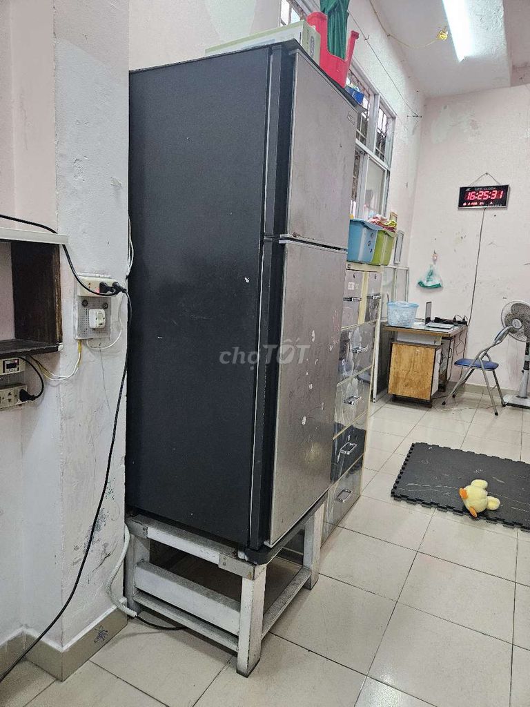 Холодильник Mitsubishi Electric MR-F25G-SL-V 200L
