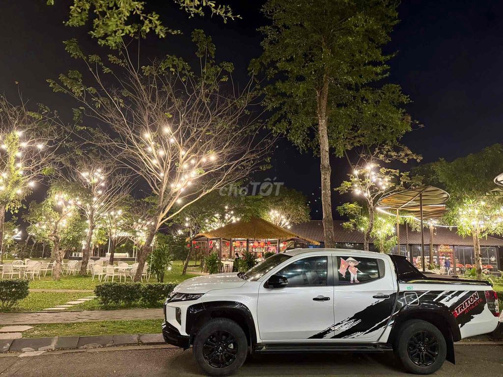 Mitsubishi Triton Athlete 4x2 2022 Белый 42.000 км