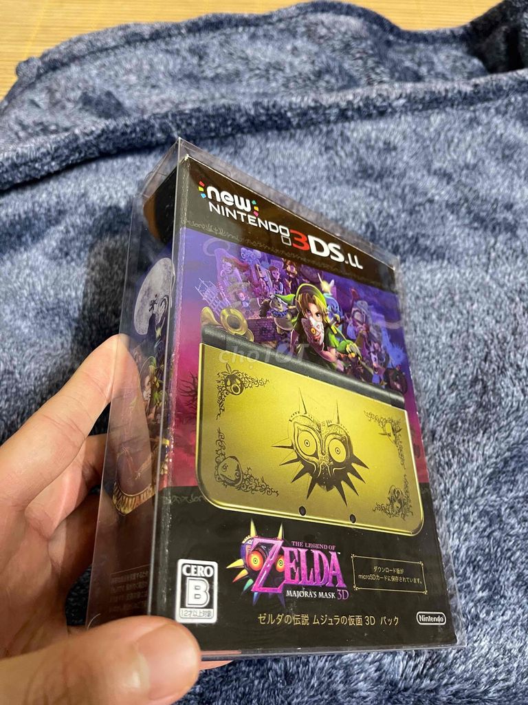 Nintendo New 3DS LL лимитированная серия