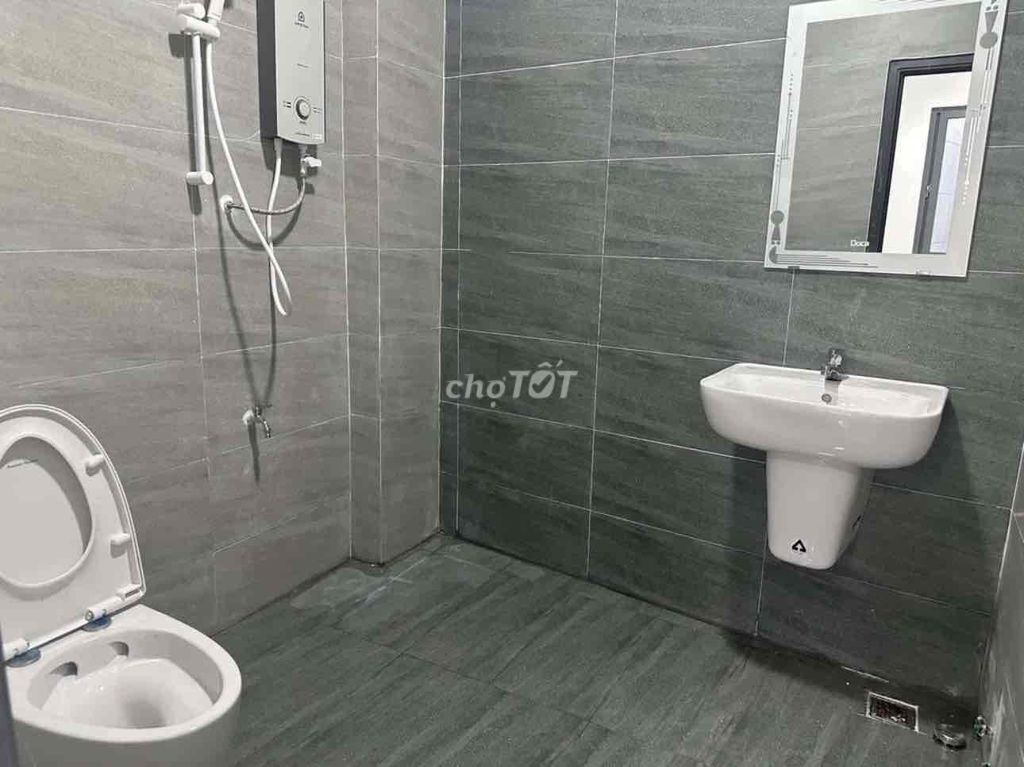Фото 3: Помещение в аренду 120м ширина 8м дорога 10.5м Chính Hữu