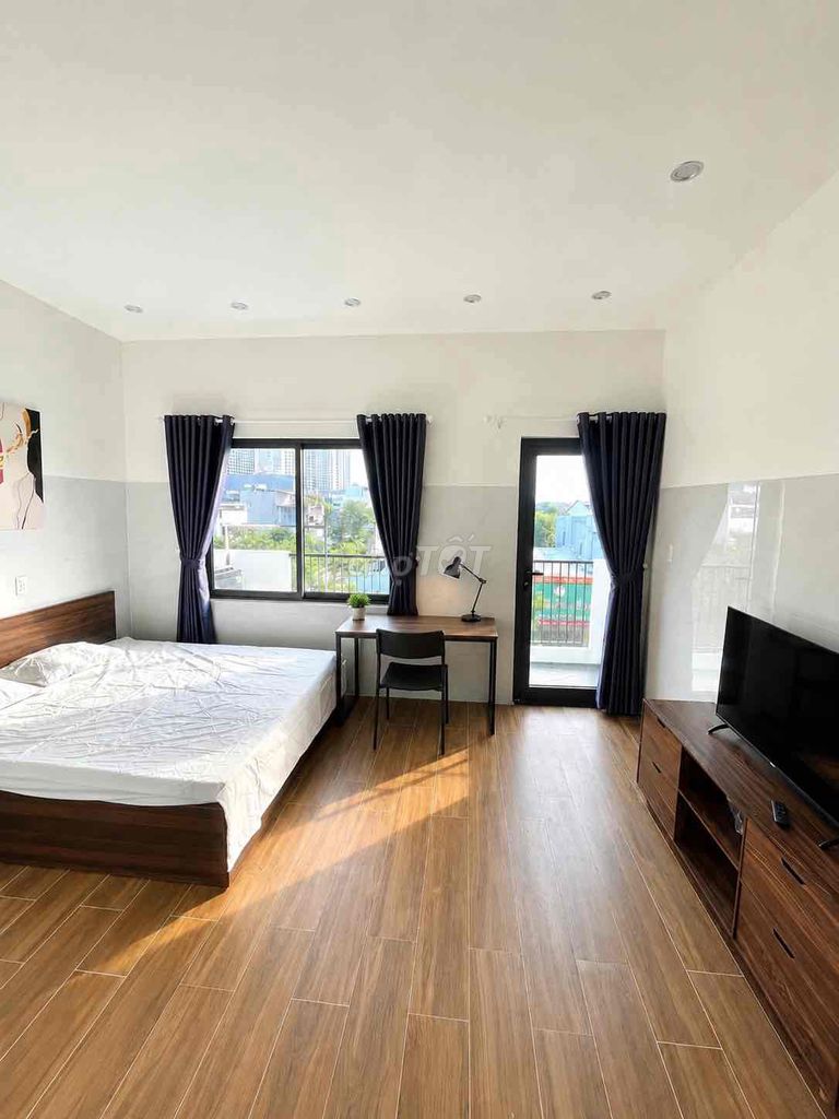 1-комнатная квартира, 50м², большой балкон. Можно с питомцами