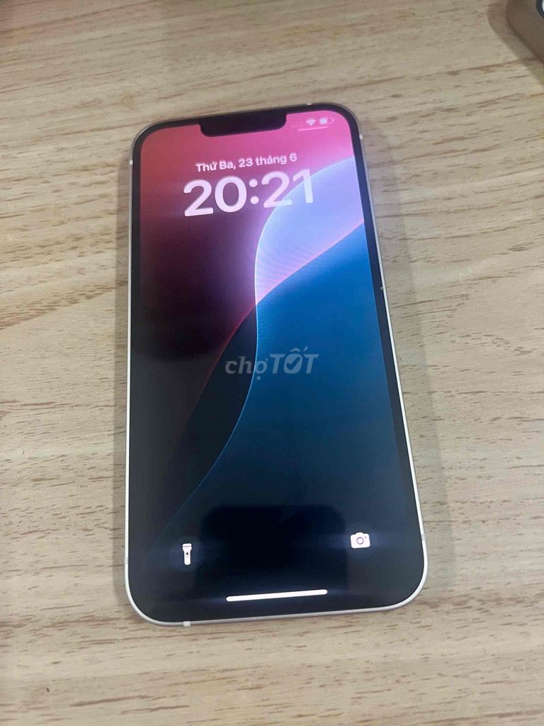 Apple iPhone 13 128GB Белый