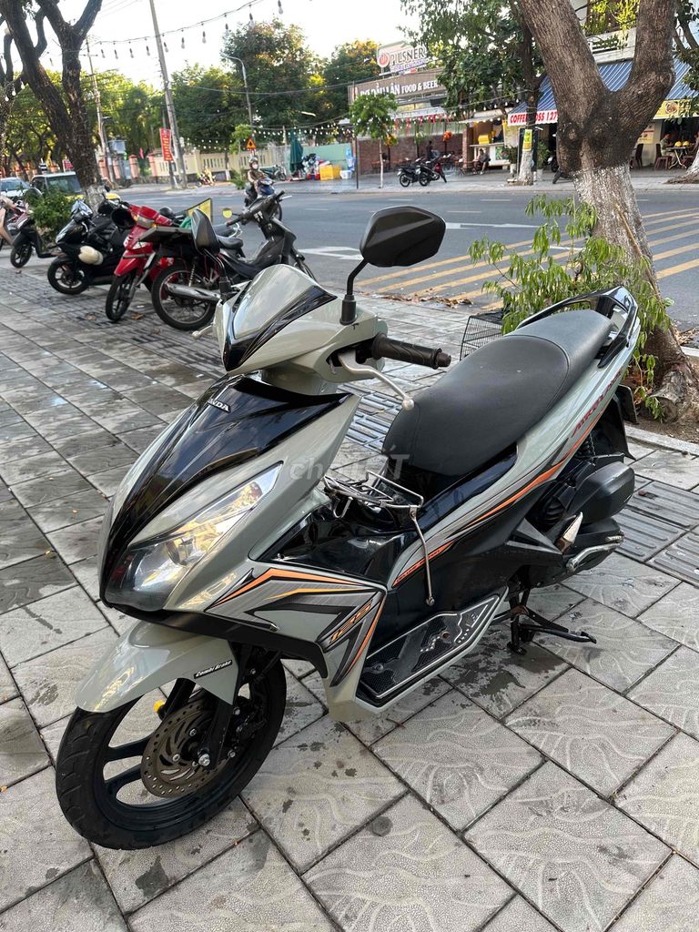Honda AB 2014, оригинал, красивый блестящий