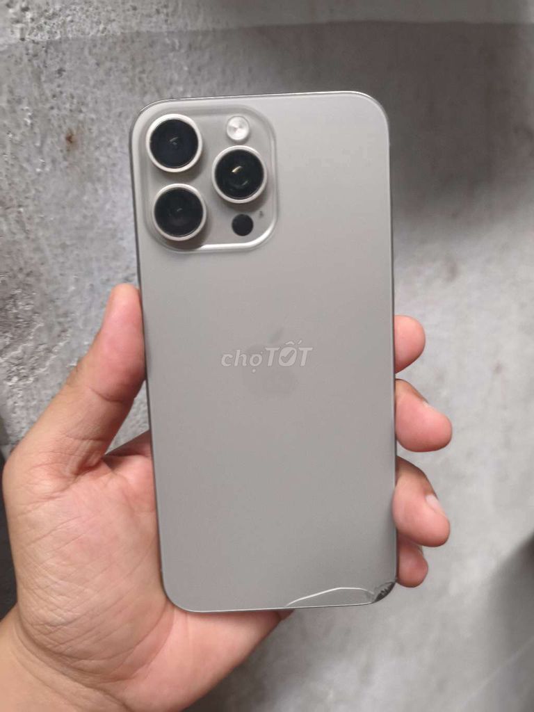 Apple iPhone 15 Pro Max Серый, б/у