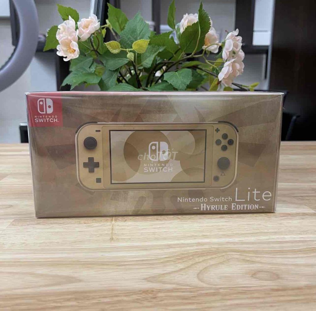 Nintendo Switch Lite Hyrule Gold Новый 100%