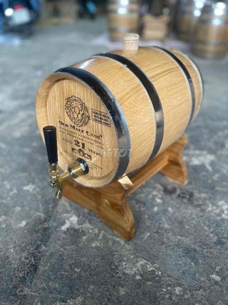 Дубовая бочка Old Malt Cask Коричневая 21 год