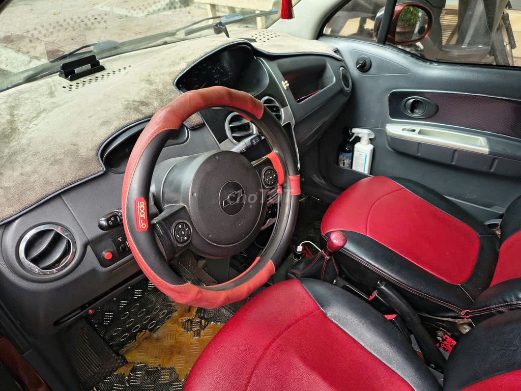 Chevrolet Spark 2008 Красно-оранжевый