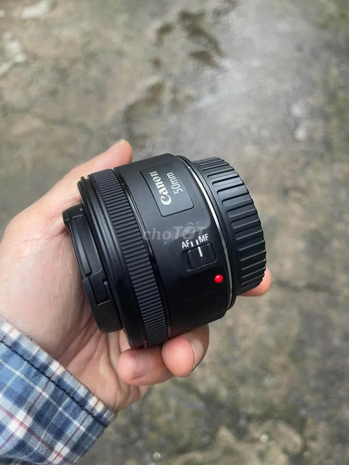 Объектив Canon EF 50mm f/1.8 STM Новый 99%