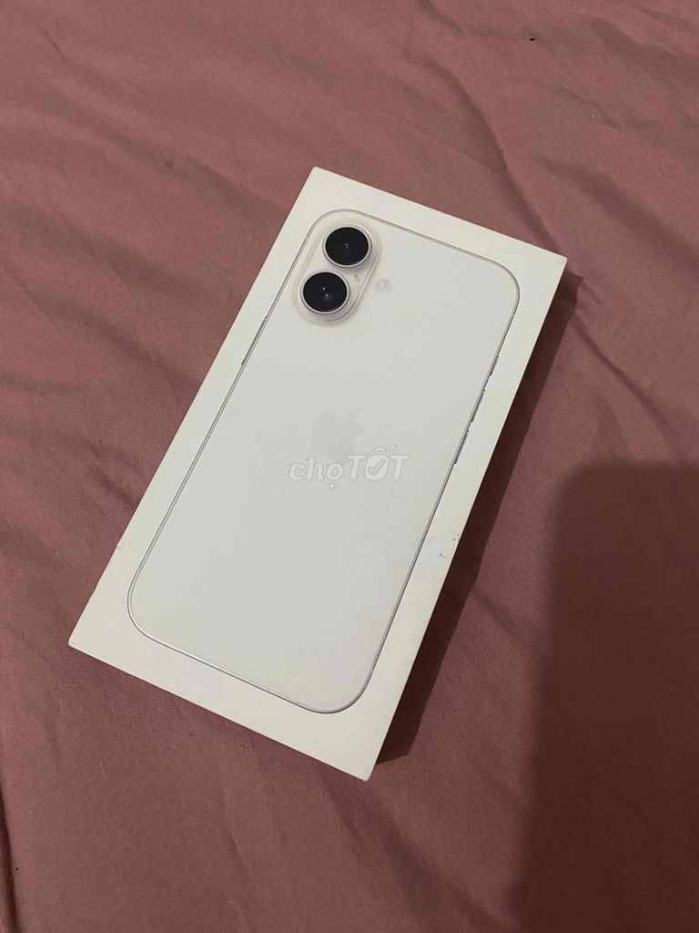 Apple iPhone 16 128GB VN Белый Новый 100%