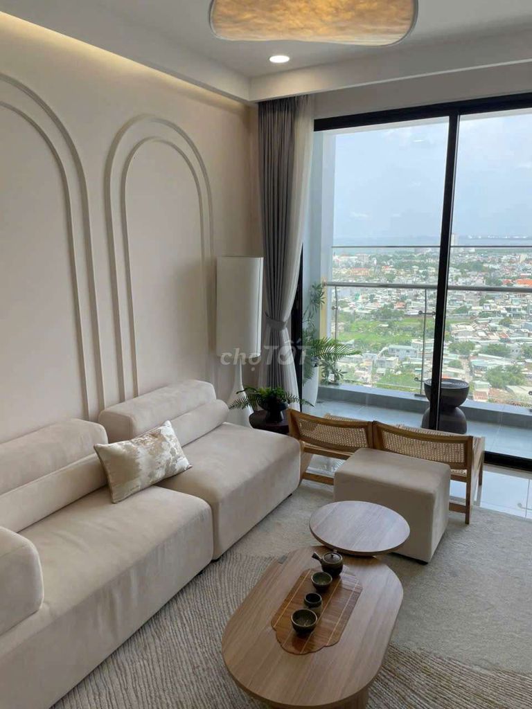 Аренда квартиры Vung Tau center point 2 спальни, полностью меблирована, новая