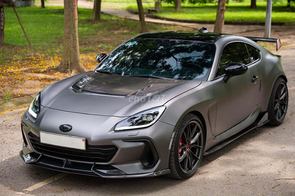 Subaru BRZ 2022 Автомат 25 000 км Серый