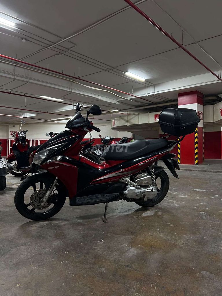 Honda Airblade 110cc 2012 Красный черный