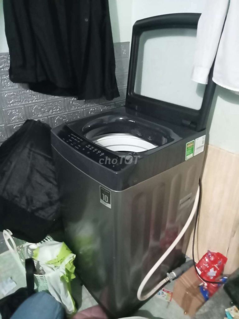 Стиральная машина Toshiba 7.5 кг серая