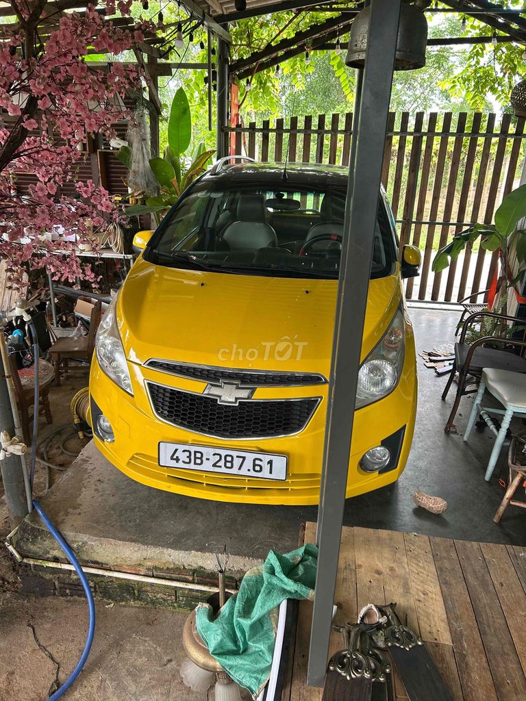 Фото 3: Chevrolet Spark 2011 Желтый 1.2L 78900 км ABS
