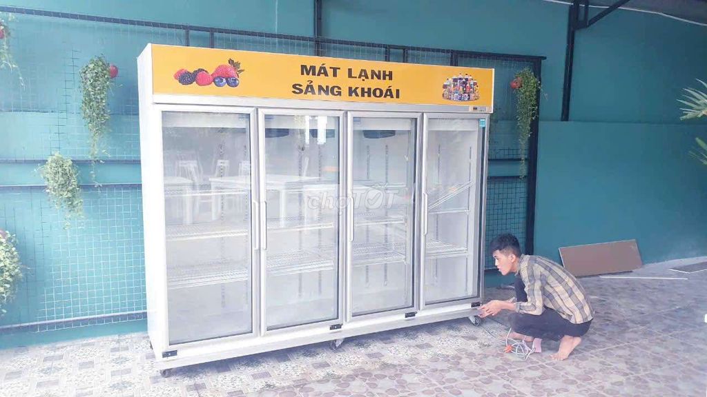 Холодильная витрина Malaysia 4 двери