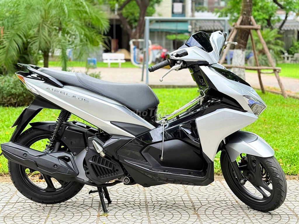 Honda Air Blade 2017 Серебристый