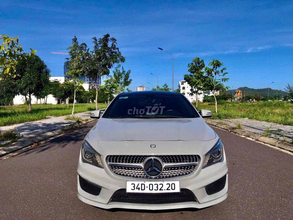 Mercedes-Benz CLA 200 2014 Седан 80000 км Серый