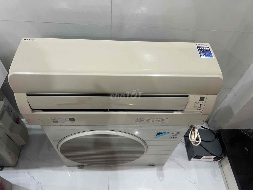 Кондиционер Daikin 1.75 HP Inverter 2-в-1 Кафе