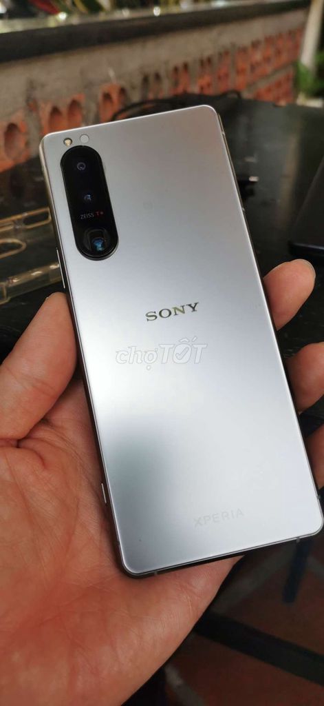 Sony Xperia 5 Mark III серебристый