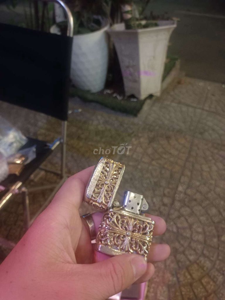 Зажигалка Zippo с золотым напылением