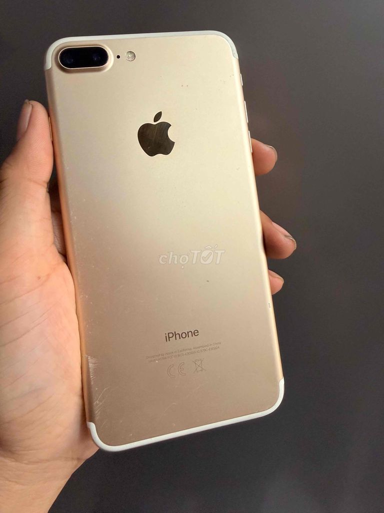iPhone 7 Plus 128GB Золотой