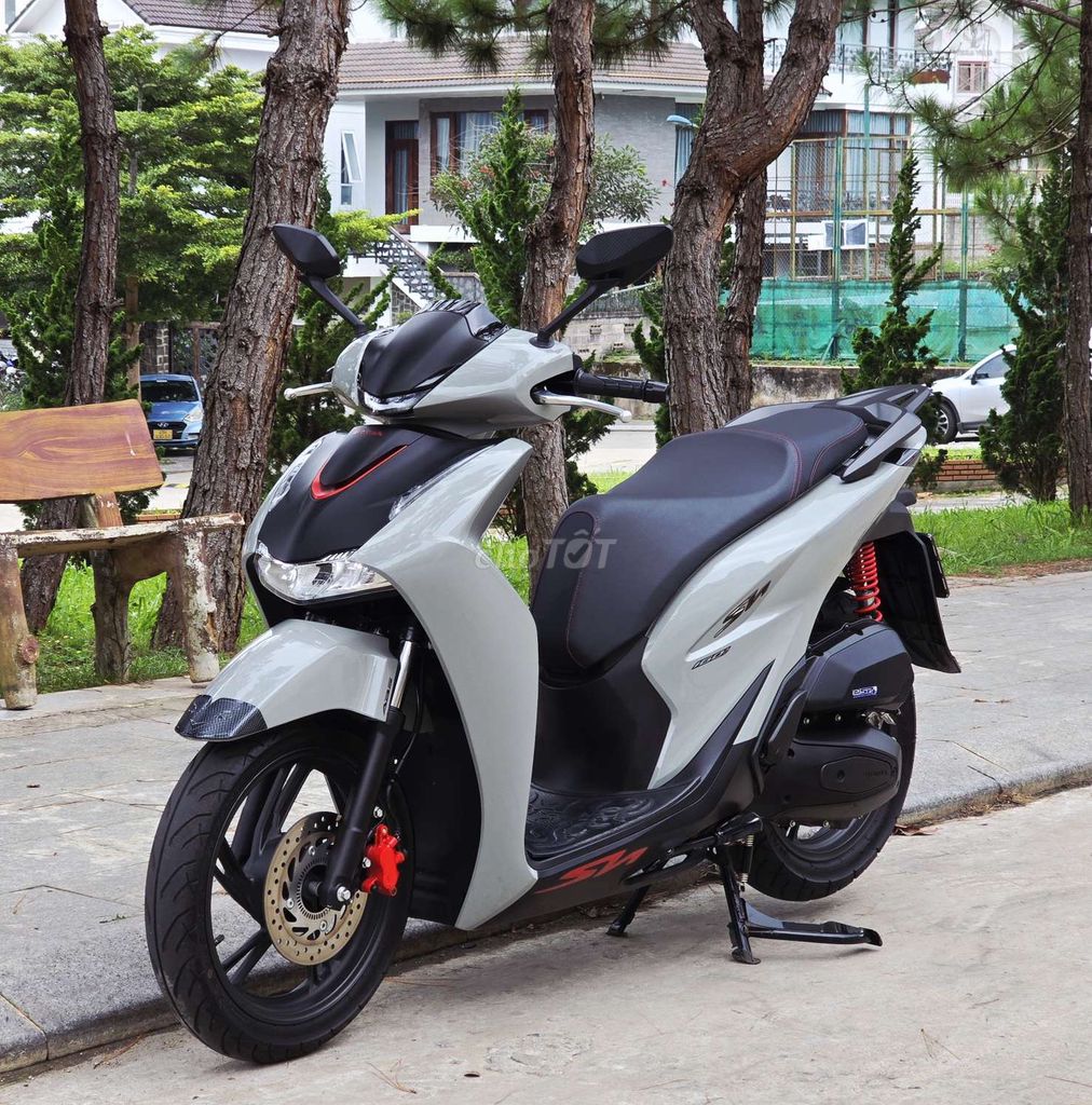 Honda SH 160 ABS HSTC Спорт Серый 6000км