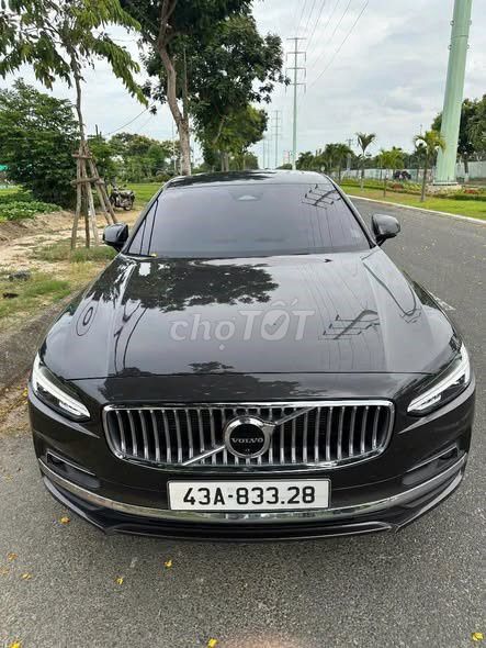 Volvo S90 Ultimate LWB B6 AWD 2022 Черный 16.000 км