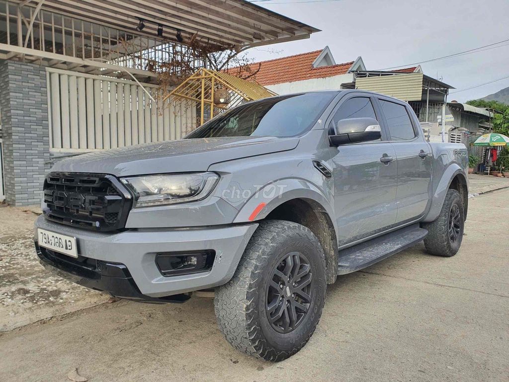Ford Ranger Raptor 2020 серый 65.000 км