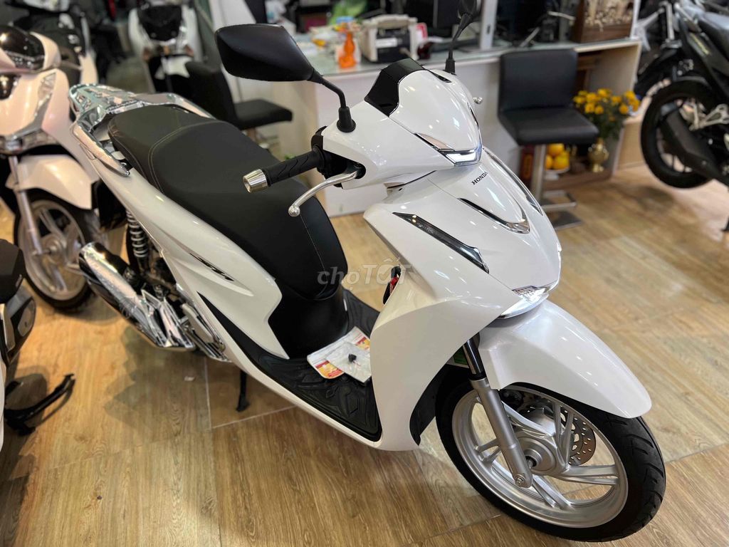 Honda SH 125 2026 Донг Мото Далат
