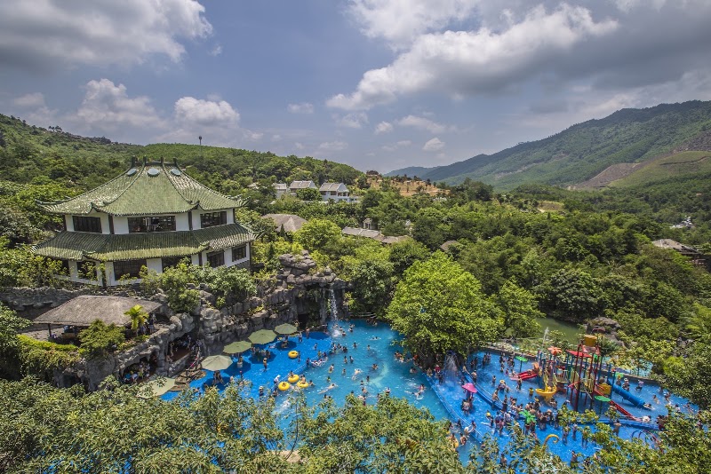 парк «Hot Springs Park»