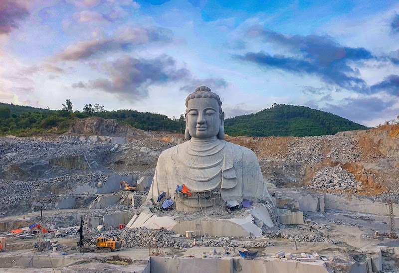 храм «Chùa Không Tên Đà Nẵng»