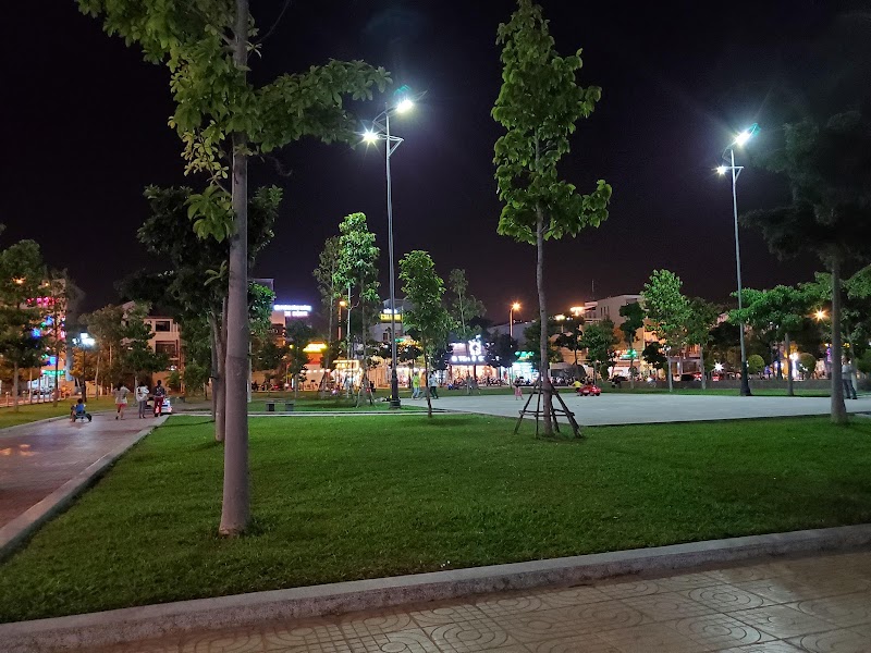 парк «Vo Van Kiet Park»