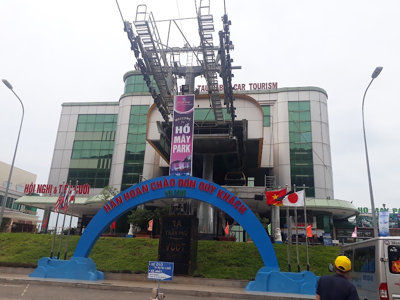 Ho May Cable Car