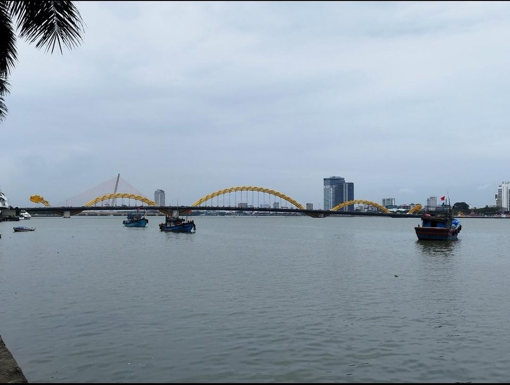 парк «Bờ kè sông Hàn»