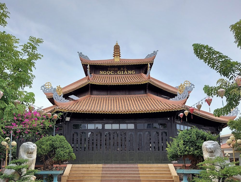 храм «Giang-Ngoc»