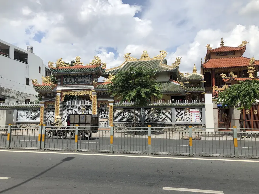 храм «Tan Hoa»