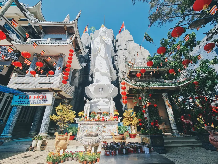 храм «Linh Son Hai Hoi»